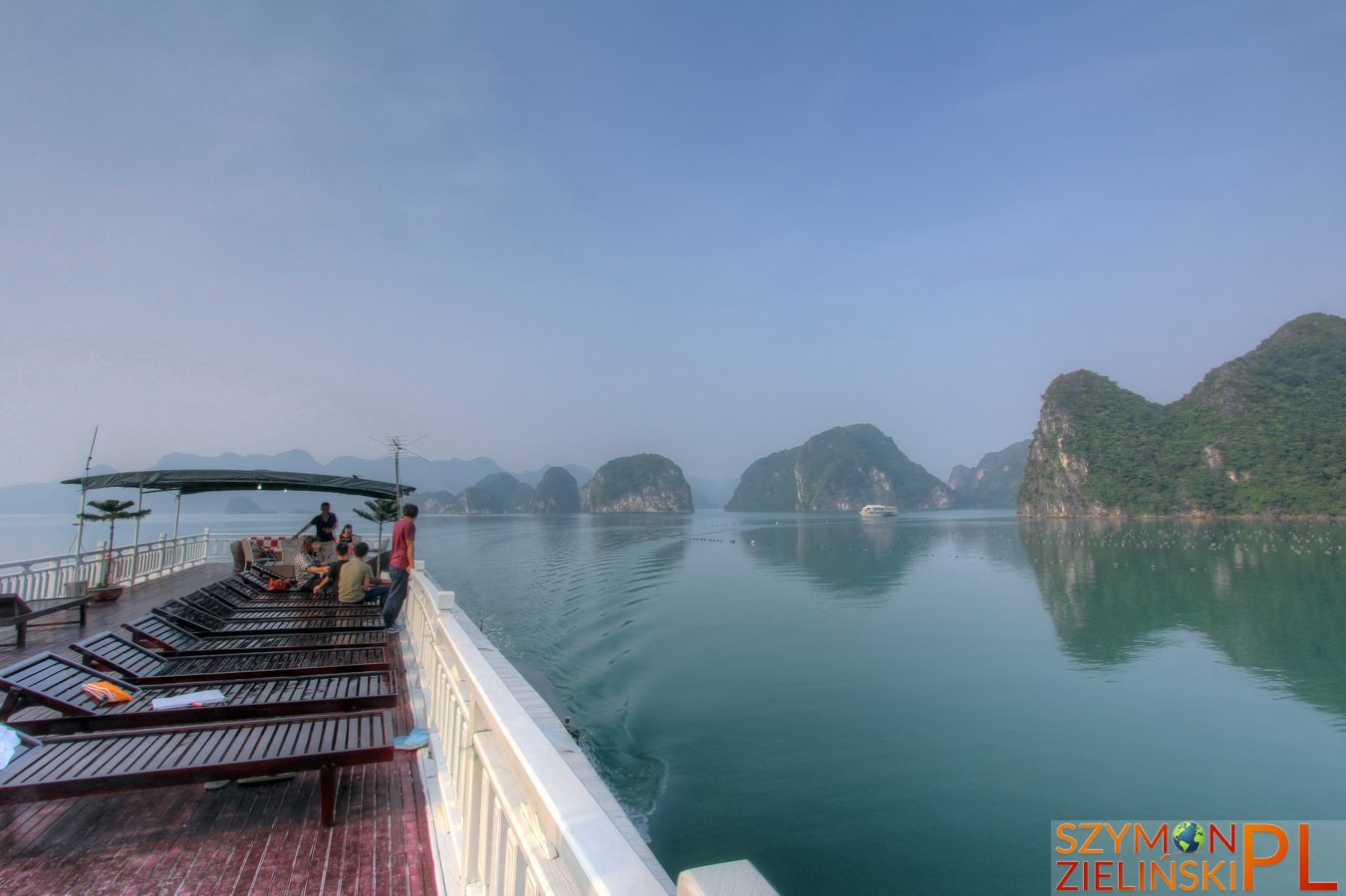 Ha Long Bay, Vietnam - photos and review - Zatoka Ha Long, Wietnam - zdjęcia i opis