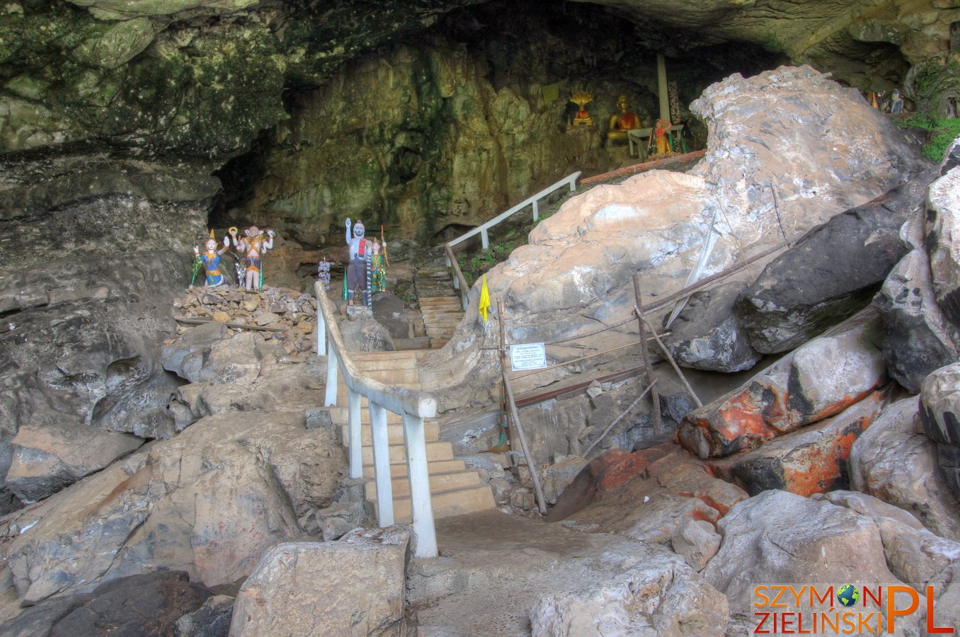 Tha Khaek Loop, Laos - Day 1 - Caves around Tha Khaek