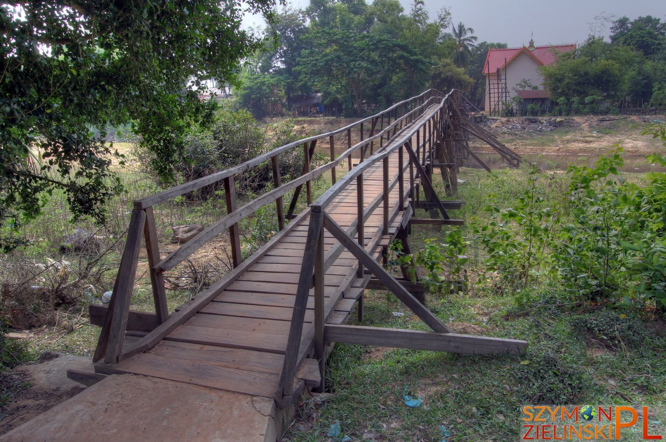 Tha Khaek Loop, Laos - Day 1 - Caves around Tha Khaek