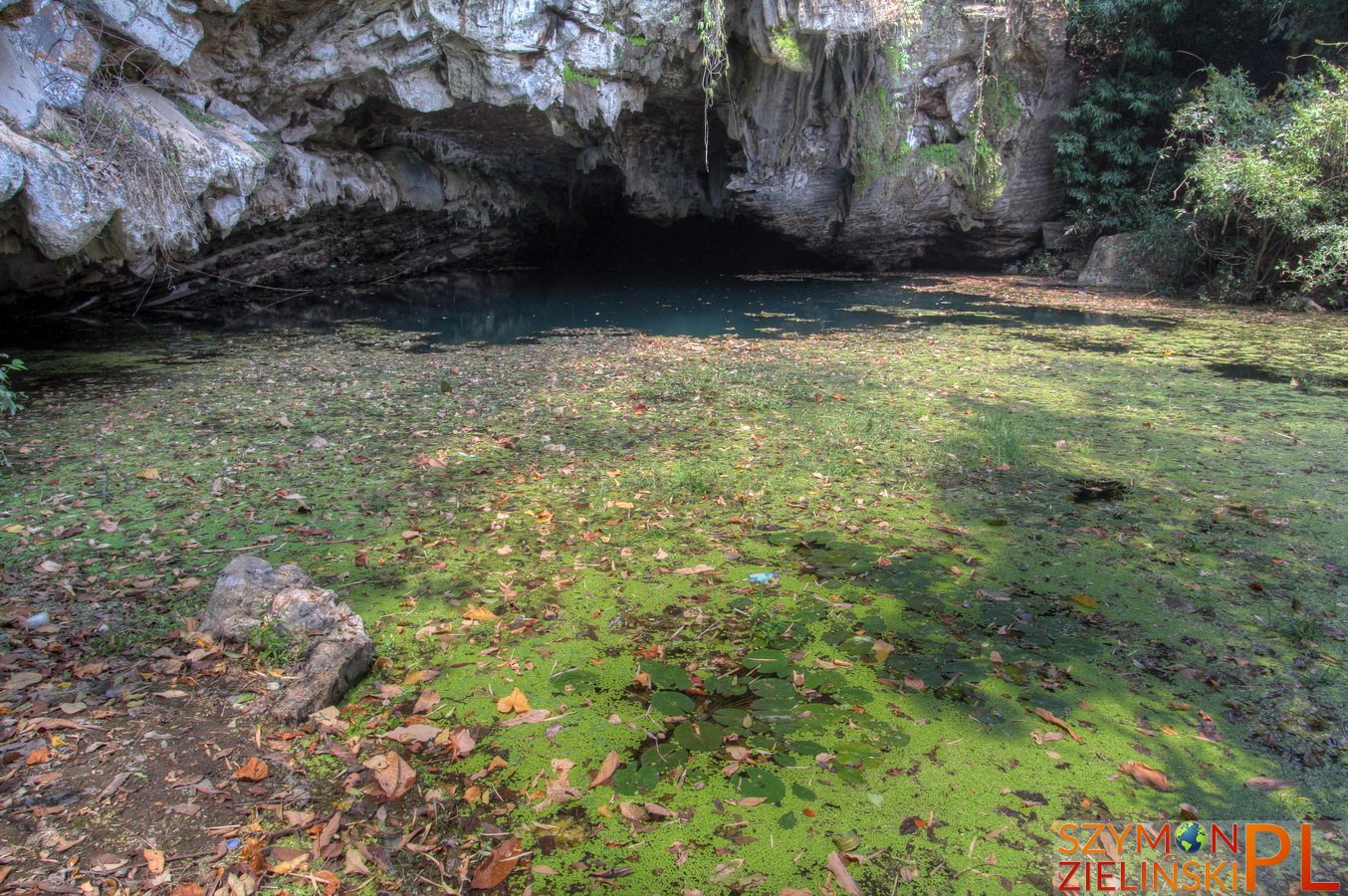 Tha Khaek Loop, Laos - Day 1 - Caves around Tha Khaek