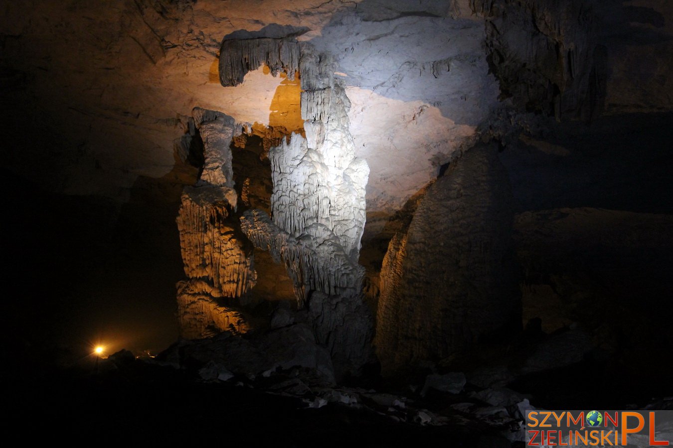 Tha Khaek Loop, Laos - Day 3 - Kong Lo cave