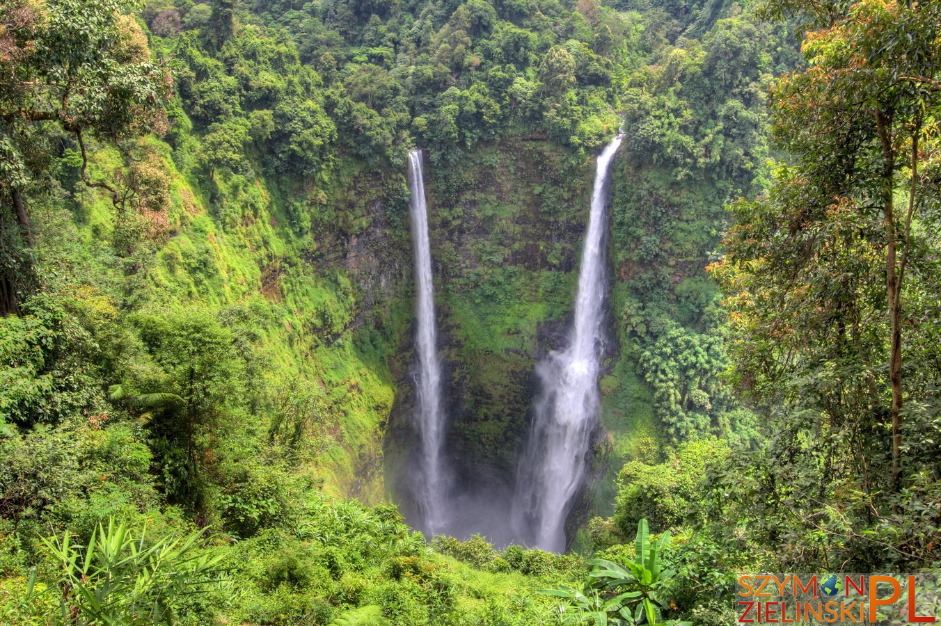 Bolaven Plateau, Laos - Pakse to Sekong - Beautiful waterfalls and coffee plantations